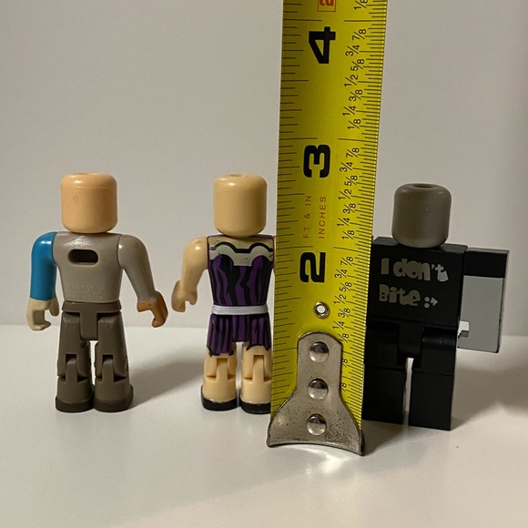 Roblox Figurine Bundle Of 5 Interchangeable Action Figures Lot Toys - Picture 3 of 9